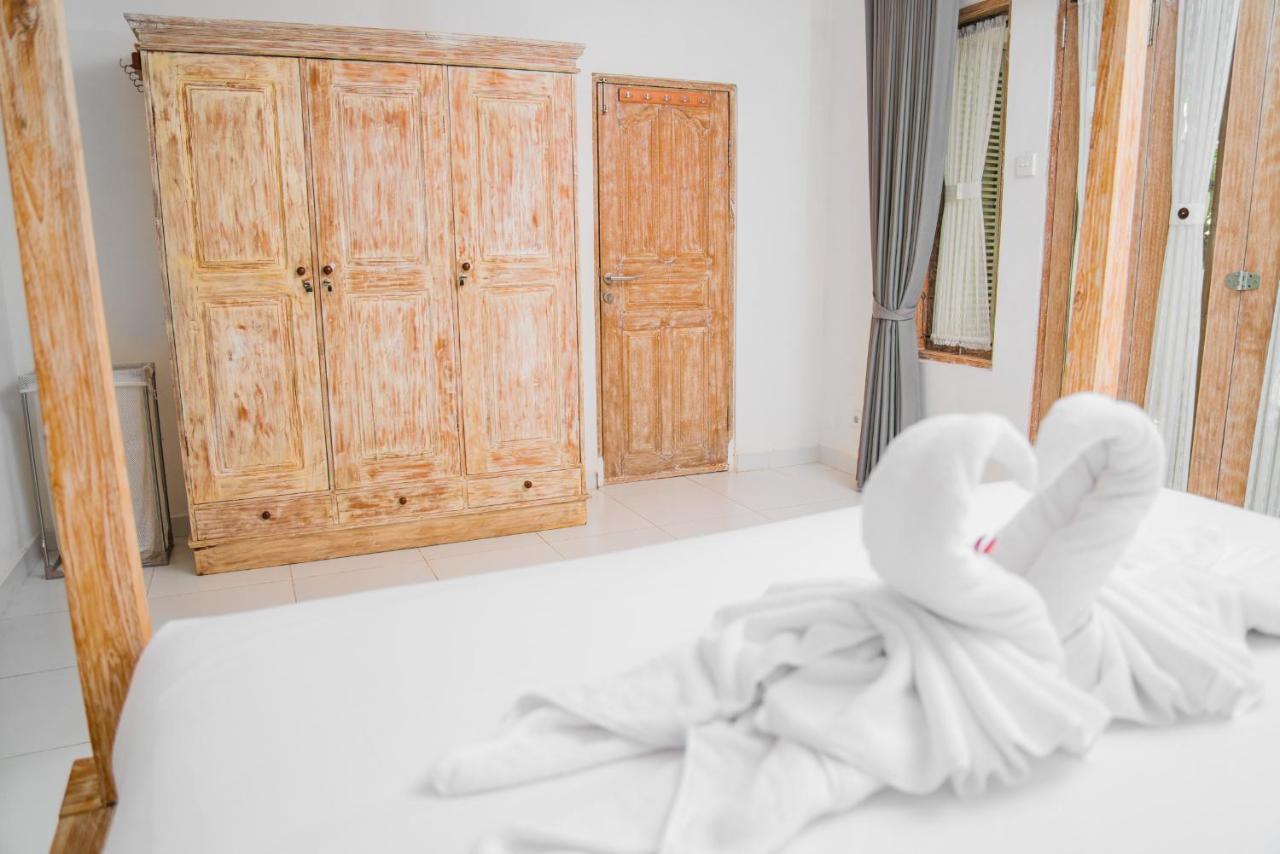 Bali Invest Living Hotel Canggu  Exterior photo